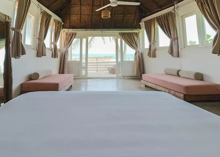 Tuup Hotel