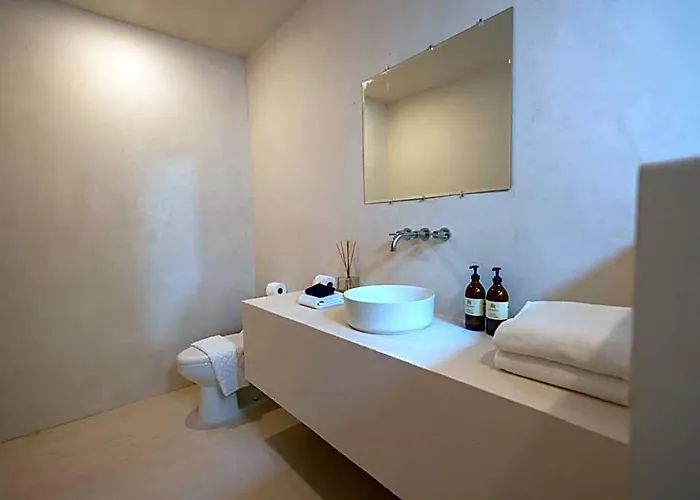 Tuup Hotel